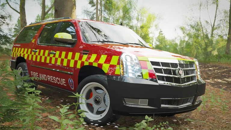 Cadillac Escalade with Fire & Rescue NSW livery in Forza Horizon 4, captured 1 July 2020