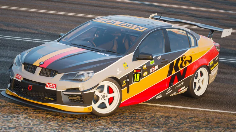 HSV GTS with K&N racing livery in Forza Horizon 4, captured 14 June 2019