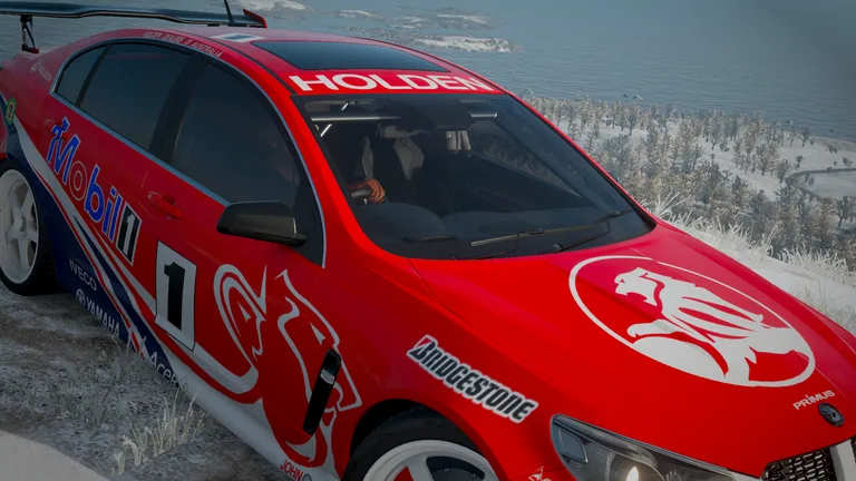 HSV GTS with Mobil Holden Racing Team Lowndes 2000 livery in Forza Horizon 4, captured 10 Jan 2019