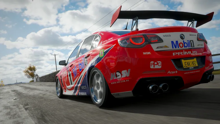HSV GTS with Mobil Holden Racing Team Lowndes 2000 livery in Forza Horizon 4, captured 24 July 2020