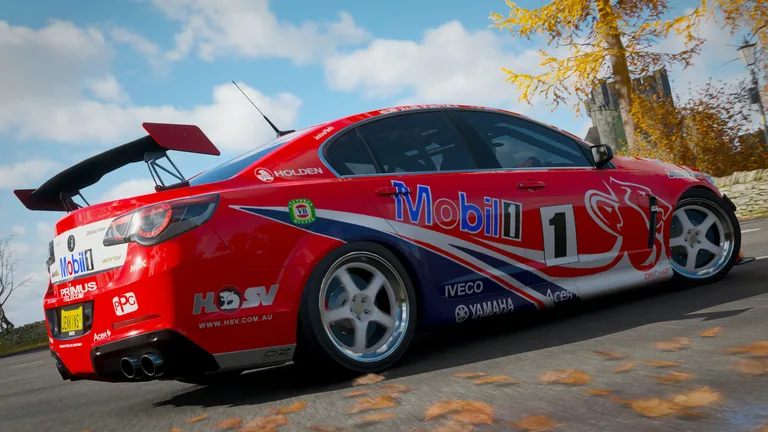 HSV GTS with Mobil Holden Racing Team Lowndes 2000 livery in Forza Horizon 4, captured 24 July 2020