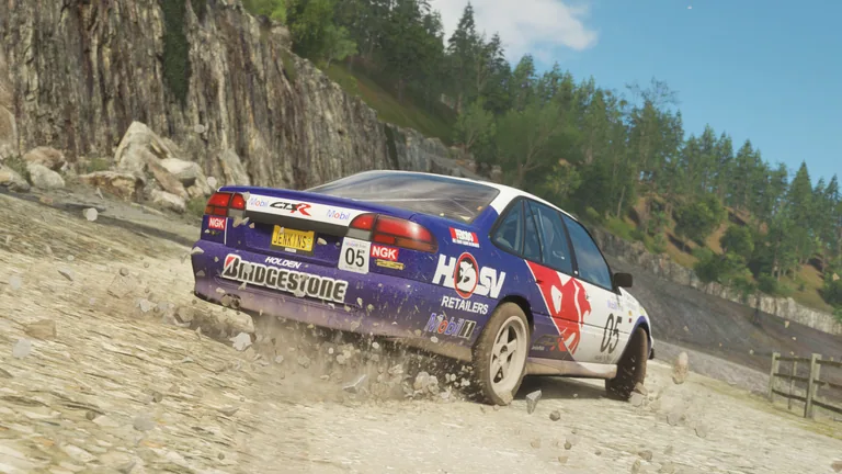 HSV GTS-R 1996 with Mobil 1 rally livery in Forza Horizon 4, captured 4 Jan 2021