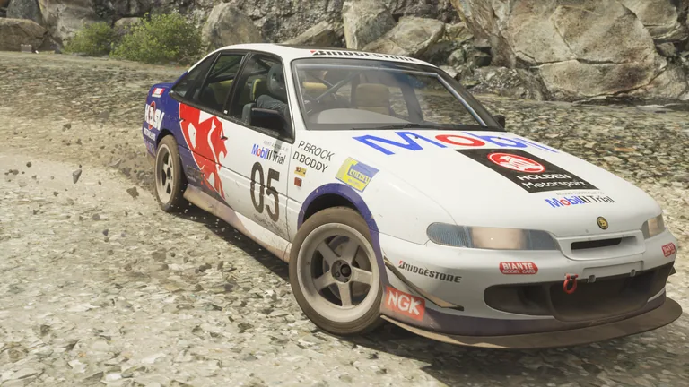 HSV GTS-R 1996 with Mobil 1 rally livery in Forza Horizon 4, captured 4 Jan 2021