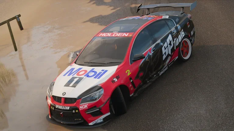 HSV GTS with Tander 2015 livery in Forza Horizon 4, captured 14 June 2019