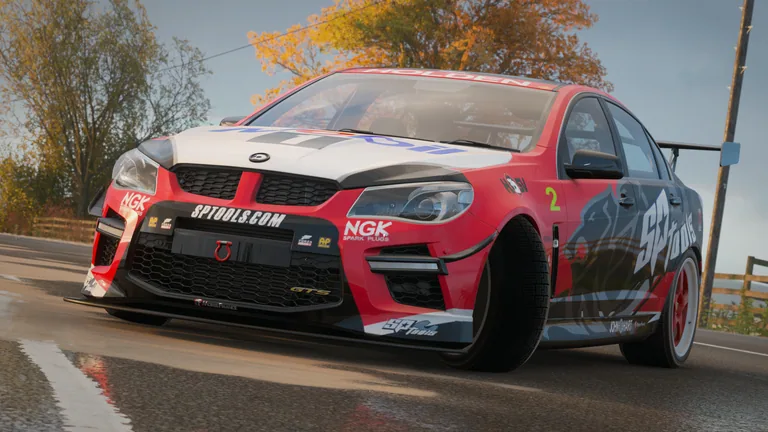 HSV GTS with Tander 2015 livery in Forza Horizon 4, captured 14 June 2019