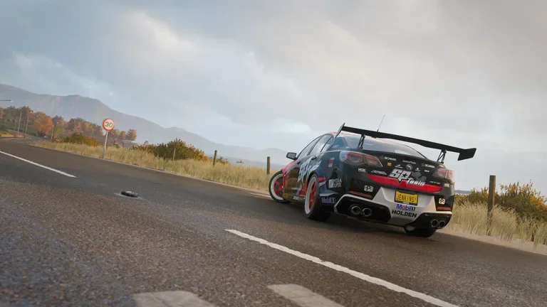 HSV GTS with Tander 2015 livery in Forza Horizon 4, captured 14 June 2019