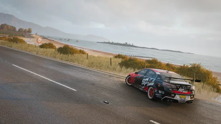 HSV GTS with Tander 2015 livery in Forza Horizon 4, captured 14 June 2019