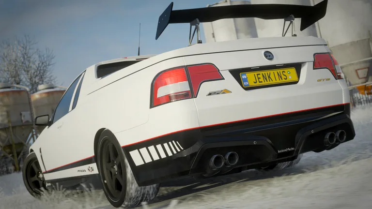 HSV Maloo with Anniversary edition livery in Forza Horizon 4, captured 24 July 2020