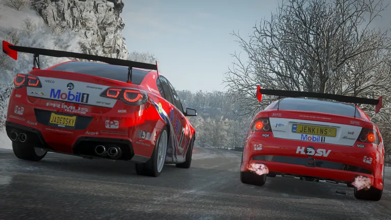 Vauxhall Monaro VXR with Bright 2002 livery in Forza Horizon 4, captured 10 Jan 2019