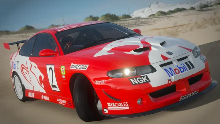 Vauxhall Monaro VXR with Bright 2002 livery in Forza Horizon 4, captured 10 Jan 2019