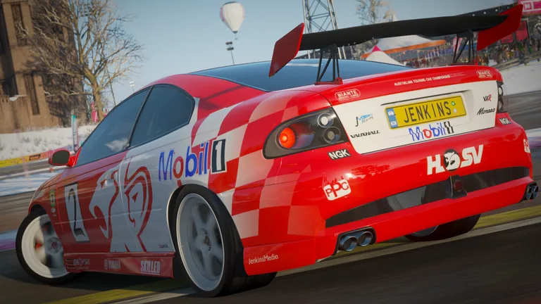 Vauxhall Monaro VXR with Bright 2002 livery in Forza Horizon 4, captured 10 Jan 2019