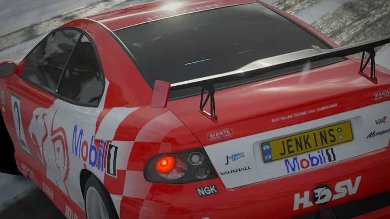 Vauxhall Monaro VXR with Bright 2002 livery in Forza Horizon 4, captured 24 July 2020
