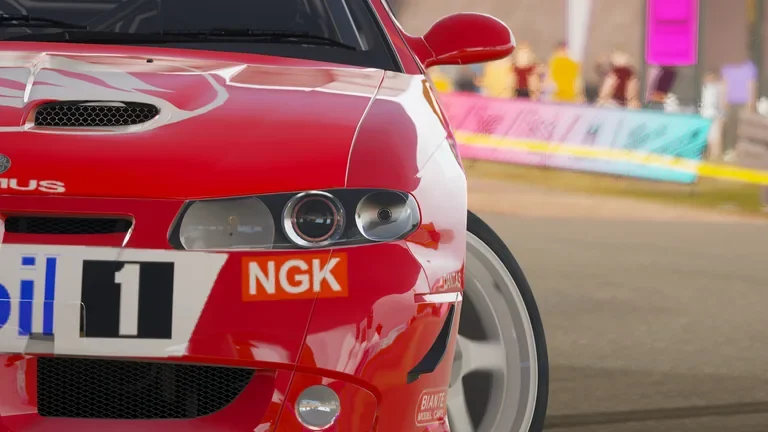 Vauxhall Monaro VXR with Mobil Holden Racing Team Lowndes 2000 livery in Forza Horizon 4, captured 10 Jan 2019
