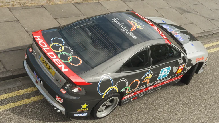 Vauxhall Monaro VXR with Sydney 2000 livery in Forza Horizon 4, captured 25 Feb 2021