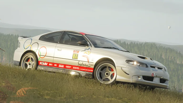 Vauxhall Monaro VXR with Sydney 2000 livery in Forza Horizon 4, captured 25 Feb 2021