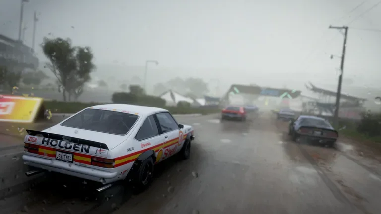 Holden Torana with Shell racing livery in Forza Horizon 5, captured 29 Nov 2021