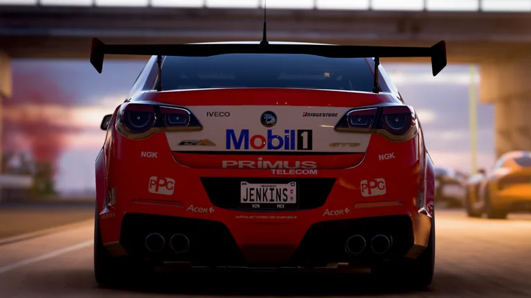 HSV GTS with Lowndes 2000 livery in Forza Horizon 5, captured 29 Nov 2021