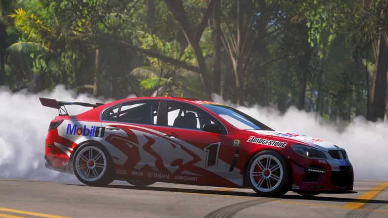 HSV GTS with Mobil Holden Racing Team Skaife 2002 livery in Forza Horizon 5, captured 5 Dec 2021