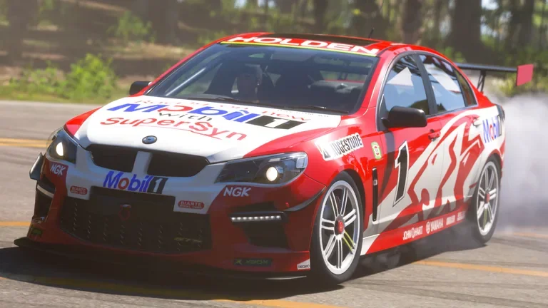 HSV GTS with Mobil Holden Racing Team Skaife 2002 livery in Forza Horizon 5, captured 5 Dec 2021