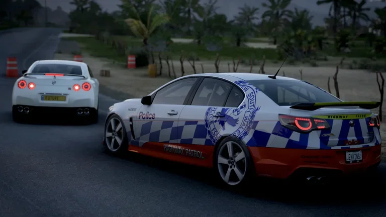 HSV GTS with New South Wales Highway Patrol livery in Forza Horizon 5, captured 6 Dec 2021