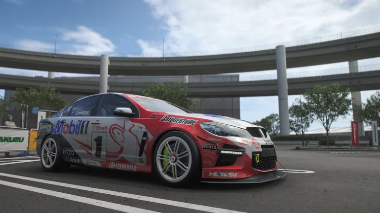 HSV GTS with Mobil Holden Racing Team Lowndes 1999 livery in Forza Horizon 6, captured 24 May 2026