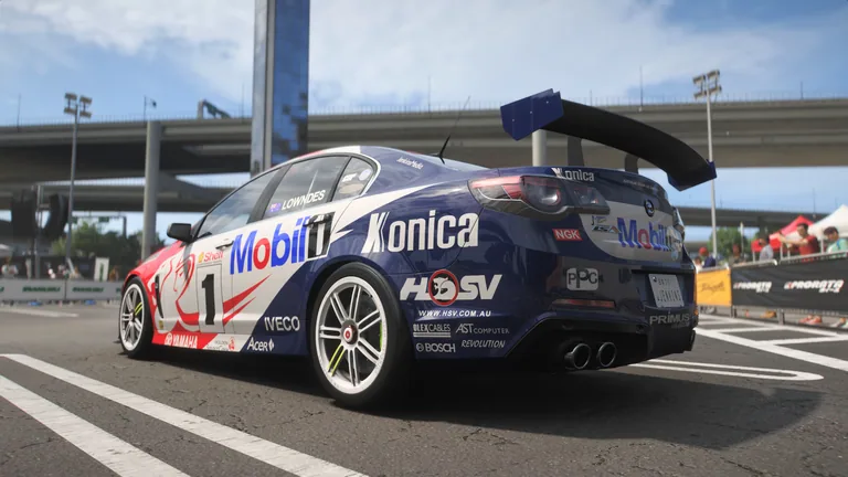 HSV GTS with Mobil Holden Racing Team Lowndes 1999 livery in Forza Horizon 6, captured 24 May 2026